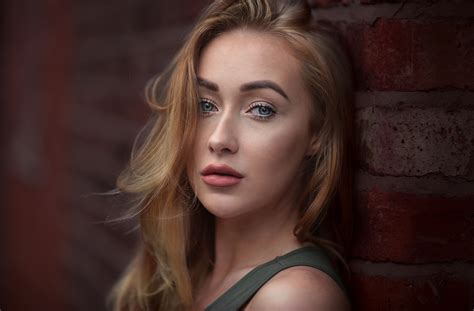 Women Face Blonde Portrait Depth Of Field Bricks X