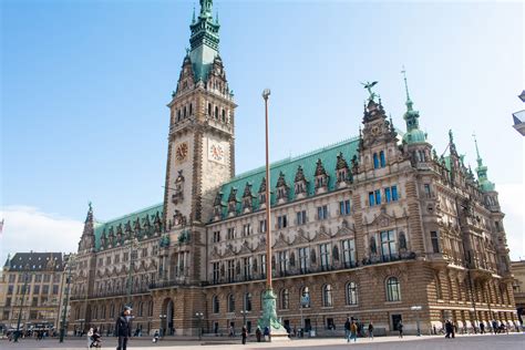 Zahl der Einbürgerungen in Hamburg steigt FINK HAMBURG