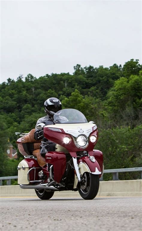 2015 Indian Roadmaster First Ride Review