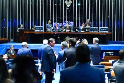 Câmara aprova texto base da reforma tributária em 1º turno mantendo IPI