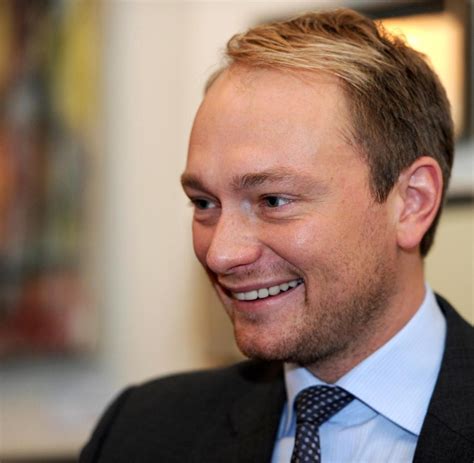 Parteivorsitz: Christian Lindner bewirbt sich als FDP-Vize - WELT