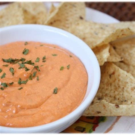 Dip De Queso Crema Y Pimiento Rojo Recipe Recipes Bean Dip Recipes