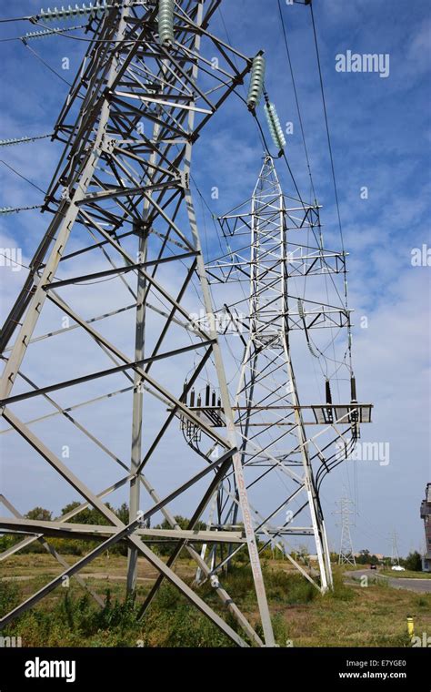 Electric pylon Fotos und Bildmaterial in hoher Auflösung Alamy