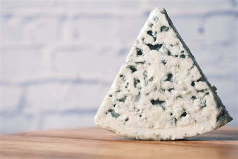 What Is Blue Cheese How It Is Made Faqs Of Blue Cheese