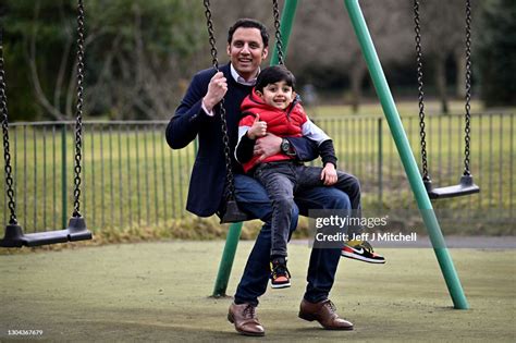 Anas Sarwar And His Son Ailyan Enjoy A Visit To Maxwell Park News