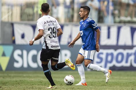 Como Assistir Ao Vivo O Duelo Entre Cruzeiro X Grêmio Pela Série B 2022