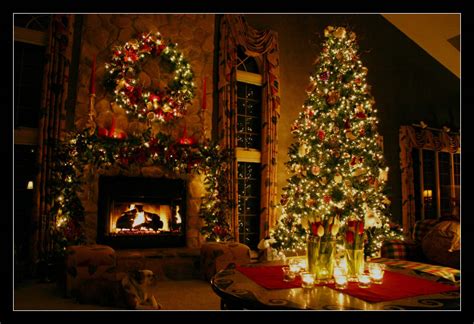 Free Christmas Fireplace Wallpapers - Wallpaper Cave