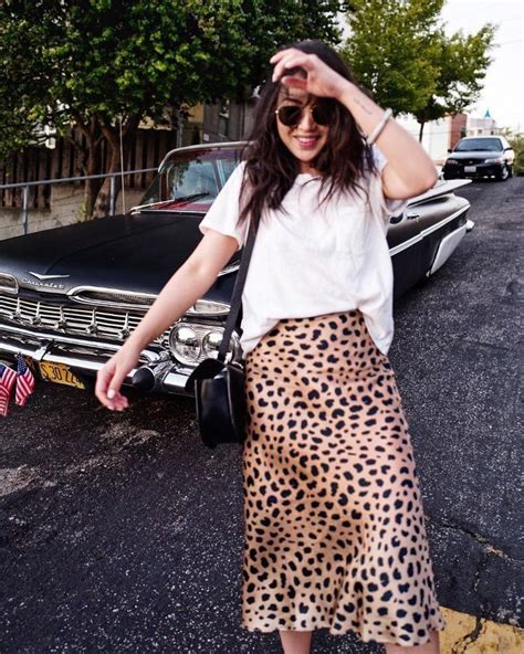 Pin By Reves Noirs Photography On Outfits Leopard Skirt Fashion