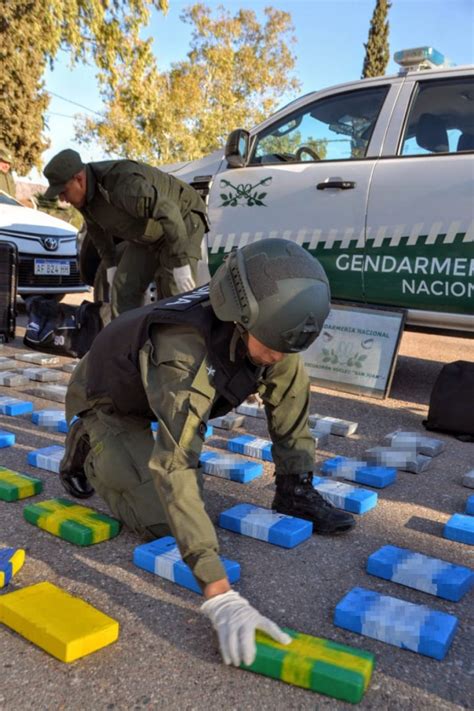 Interceptaron en San Juan un vehículo que transportaba más de 76 kilos