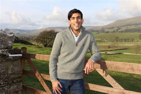 Who Is Rishi Sunak The New Uk Cabinet Minister Also Infosys Founder S