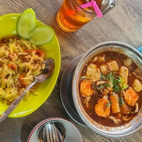 Kuliner Di Taman Jajan Bintaro Apa Yang Enak Ya Nibble