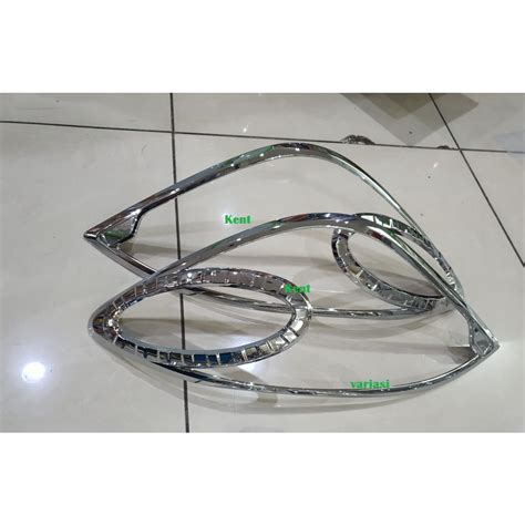 Jual Garnish Lampu Depan Mobil Avanza Xenia Chrome Shopee