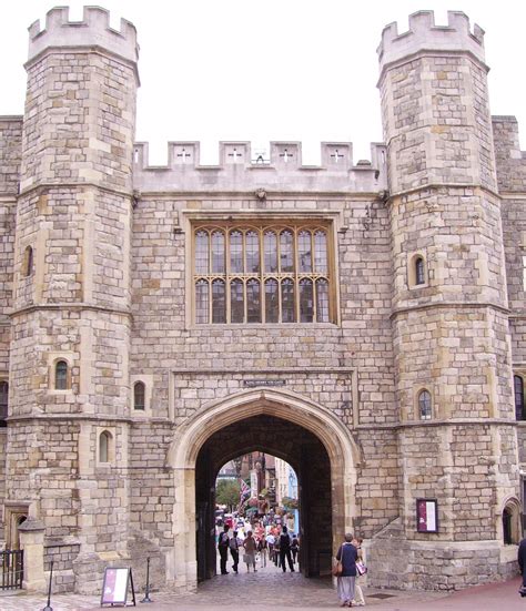 The Henry Viii Gateway At Windsor Castle Castle Windsor Castle