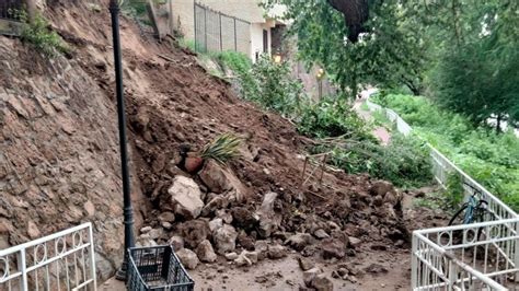 Fuertes lluvias provocan derrumbe de pared del malecón de El Fuerte