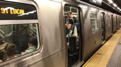 R143 And R160 L Train Action At 14th Street Union Square 10 9 17 YouTube