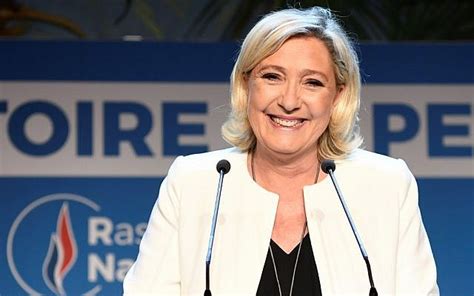 Le Pen Beats Macron In Eu Parliament Vote As Far Right Gains Ground