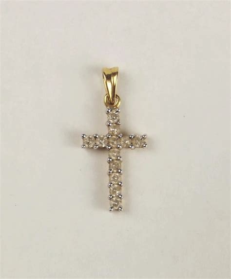 18ct Yellow Gold And Diamond Cross Pendant Sally Antiques