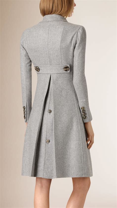 Burberry Tailored Double Breasted Cashmere Coat In Light Grey Melange