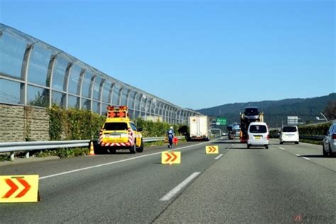 高速道路でたまに見かける路側帯走行って違反なのか？（バイクのニュース ） 自動車情報・ニュース Carview