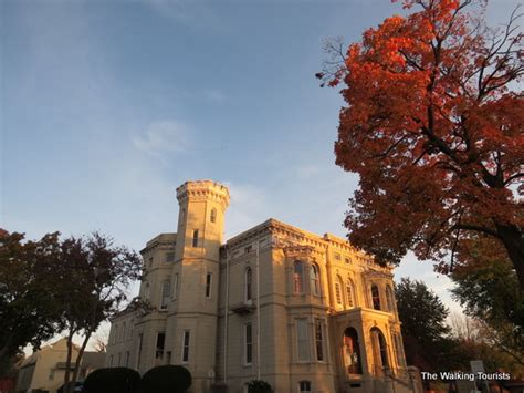 5 Reasons To Visit St Joseph Mo This Fall The Walking Tourists