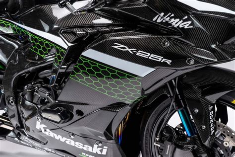 Mega Gallery Kawasaki Ninja Zx R Carbon Fibre Race Bike