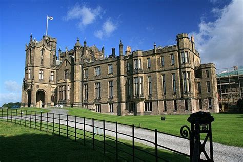 Allerton Castle - Wikipedia