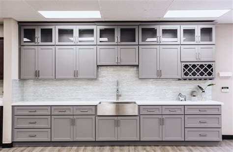 Grey Shaker Cabinets Clean Look B F Cabinet Stone Floor