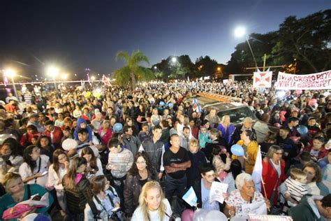 Marcha Por Las Dos Vidas En La Costanera Radio Eme