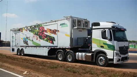 Carreta Agro Pelo Brasil Confedera O Da Agricultura E Pecu Ria Do