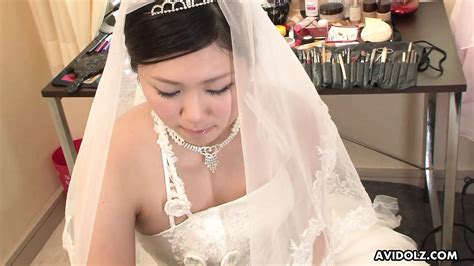 Brunette Emi Koizumi Fucked On Wedding Dress Uncensored Japanese