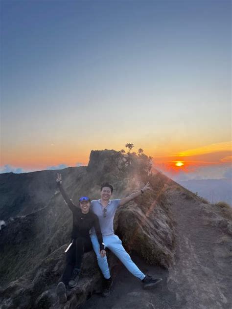 Escursione Al Tramonto Sul Monte Batur E Trasferimento In Hotel