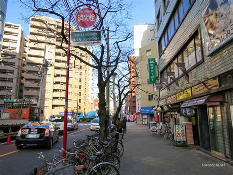 日暮里駅南口から繊維街まで 日暮里を大紹介 独自写真79枚