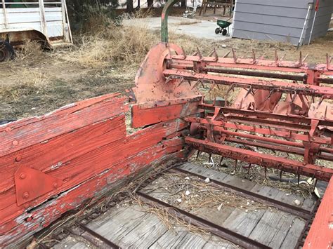 New Idea A Manure Spreader Bigiron Auctions