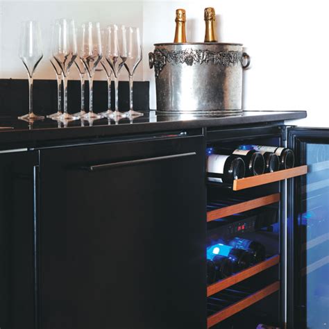 46 Bottle Wine Storage Bwc646 Baumatic