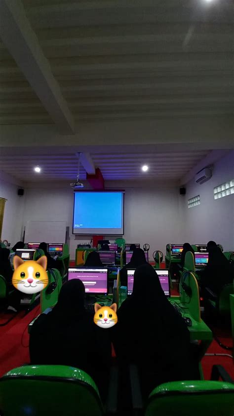 Lab Komputer Smp Islam Qurani Al Bahjah