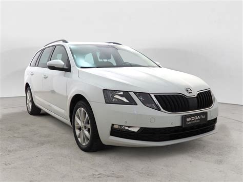 Vendo Skoda Octavia Station Wagon 16 Tdi Scr 115 Cv Wagon Executive