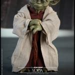 Hot Toys Count Dooku And Yoda Are Ready For A Rematch Critical Hit