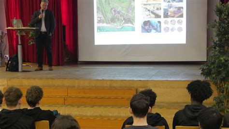 Archäologie meets Naturwissenschaften Schloß Gymnasium Benrath