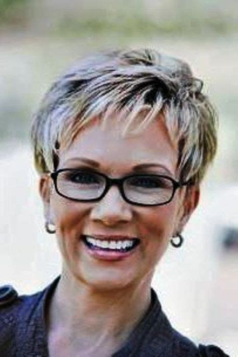 15+ Spectacular Short Hairstyles For Women Over 60