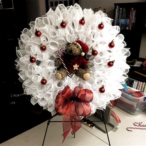 Christmas Deco Mesh Wreath Deco Mesh Wreath White And Red Wreath