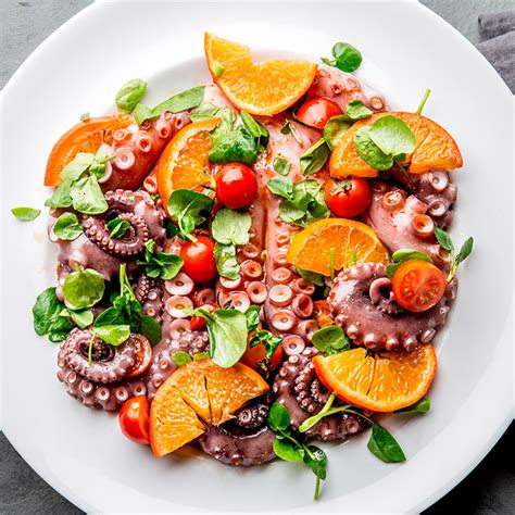 Ensalada De Pulpo Con Berros Y Naranja