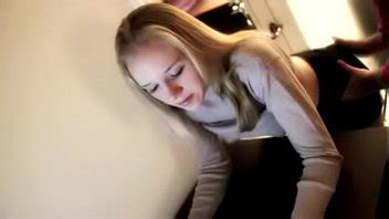 donner une fessée XVIDEOS