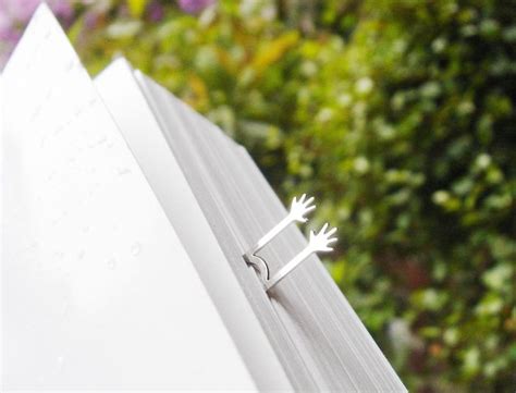 30 крутых и креативных закладок для книг