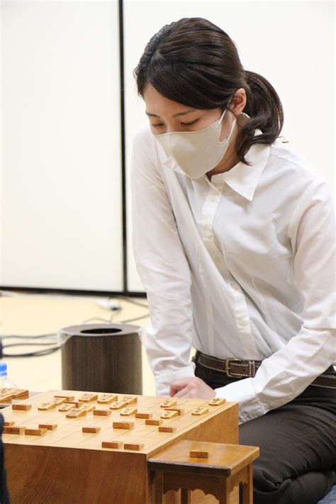 里見香奈女流5冠、編入試験3連敗 史上初の女性棋士誕生ならず「いまの自分の実力だと思う」 社会写真ニュース 日刊スポーツ