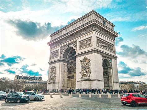 10 Amazing Hotels Near The Arc De Triomphe For Any Budget