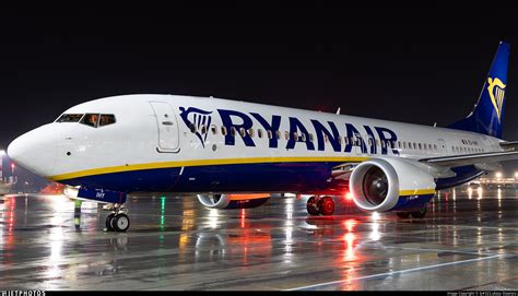 EI IHY Boeing 737 8 200 MAX Ryanair Lukasz Stawiarz JetPhotos