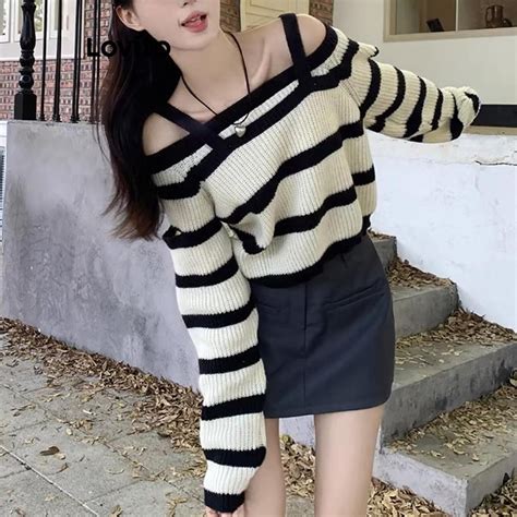 Lovito Women Casual Striped Cold Shoulder Colorblock Sweater LNA42008