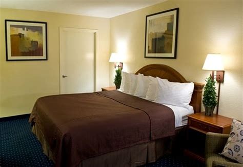 Discount Coupon for Best Western Poway/San Diego Hotel in San Diego, California - Save Money!