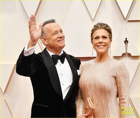 Photo: tom hanks rita wilson kids oscars red carpet 01 | Photo 4433900 ...