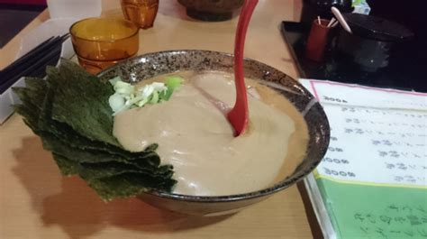 レンゲが立つ程、こってりしたラーメン Kaga Yamatoのブログ